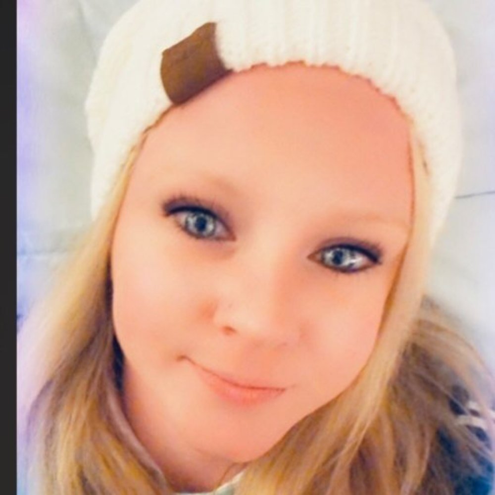 Meet your Posher, Rebecca